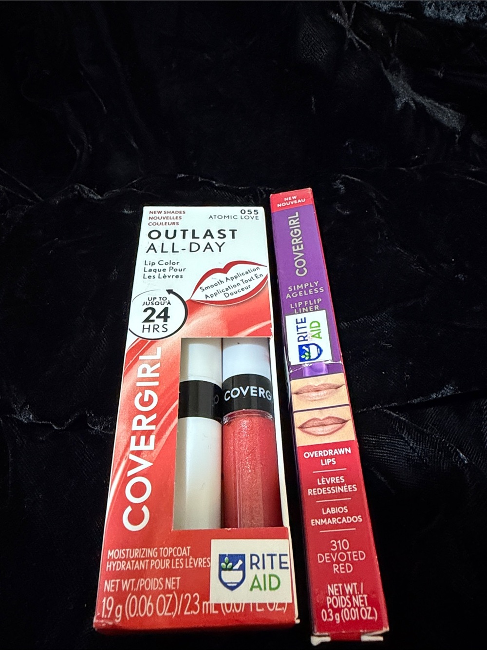 COVERGIRL Outlast All-Day Lip Color in Atomic Love - Bright Red